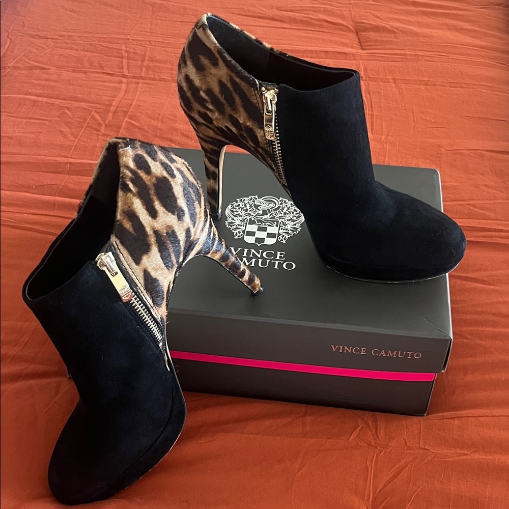 Vince Camuto Black and Leopard Heeled Boots